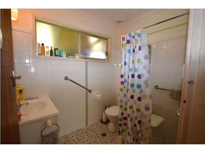 426 Princes Highway, Bomaderry NSW 2541