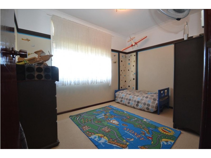 2 Grant Street, Nowra NSW 2541