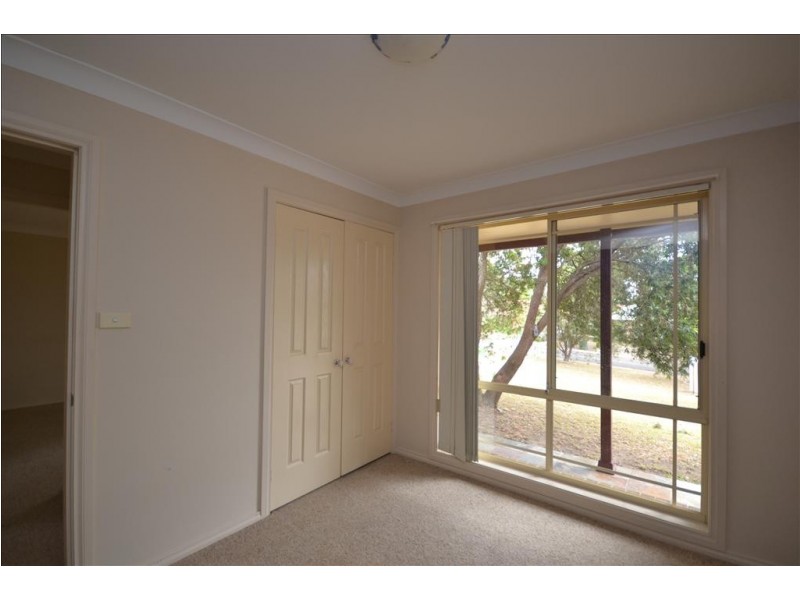 3 Royal Street, Worrigee NSW 2540