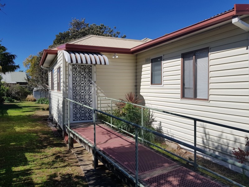 1/8 Morschel Avenue, North Nowra NSW 2541