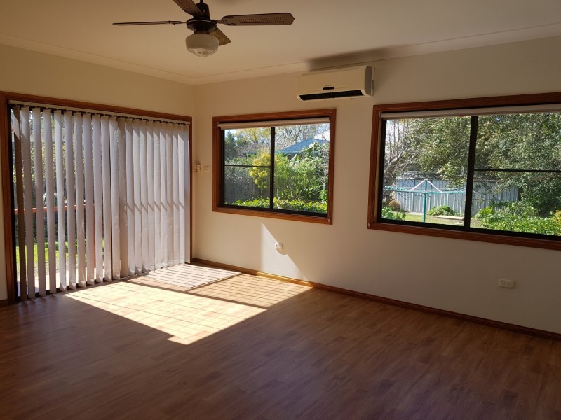 1/8 Morschel Avenue, North Nowra NSW 2541