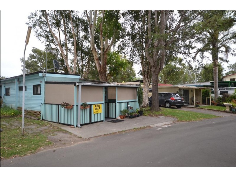 41 Shoalhaven Caravan Park Village, Terara NSW 2540