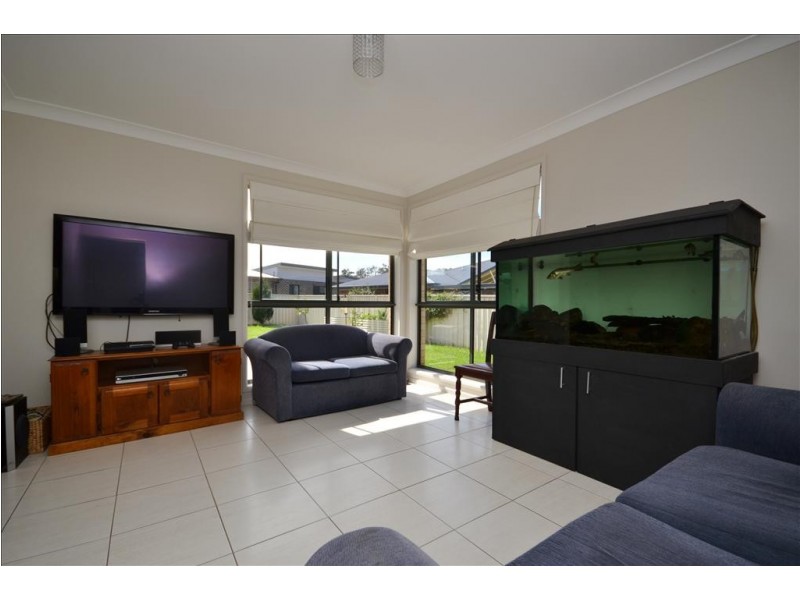 3 Mintbush Crescent, Worrigee NSW 2540