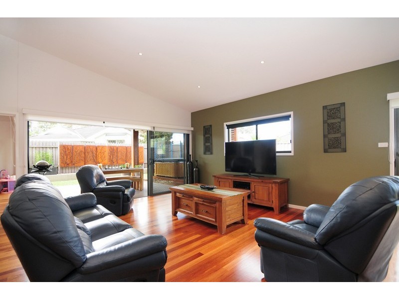 54 Emerald Drive, Meroo Meadow NSW 2540