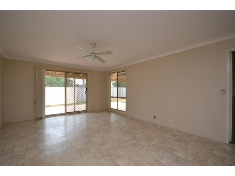 22 Rayleigh Drive, Worrigee NSW 2540