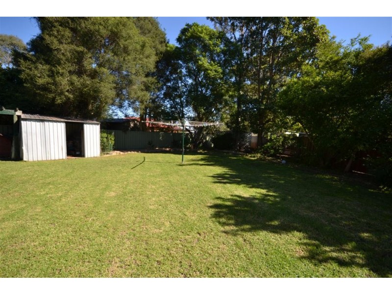 7 Camellia Grove, Bomaderry NSW 2541