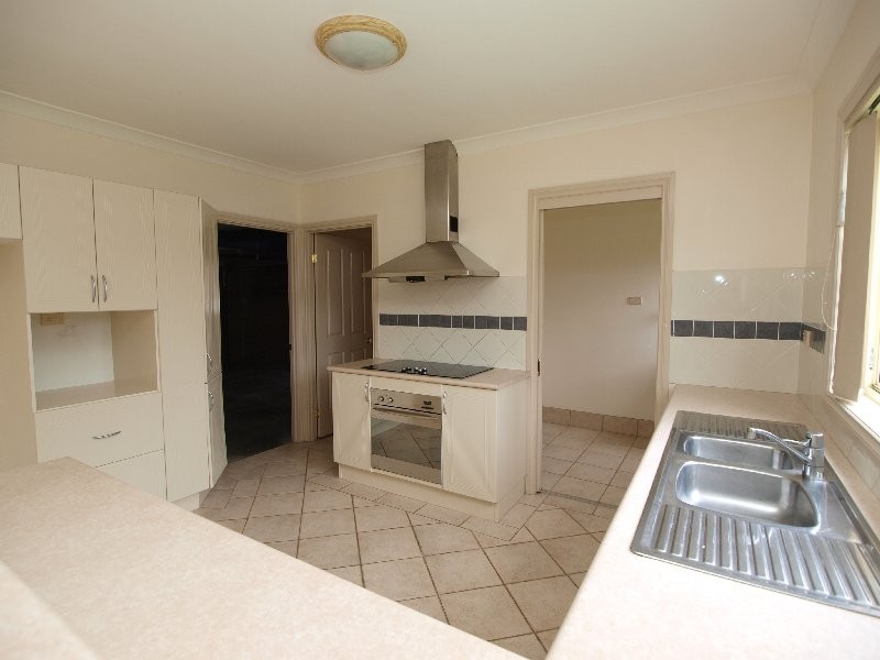 22 Lucas Street, North Nowra NSW 2541