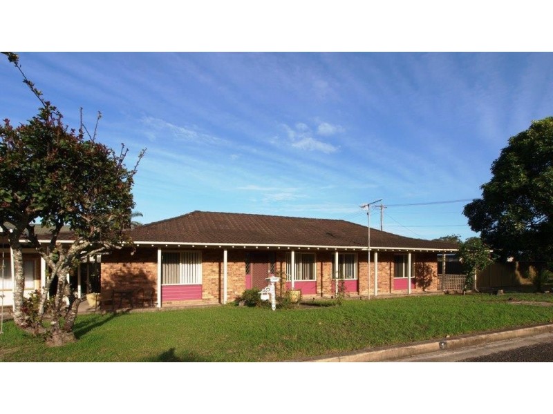 1 Lovegrove Street, Shoalhaven Heads NSW 2535