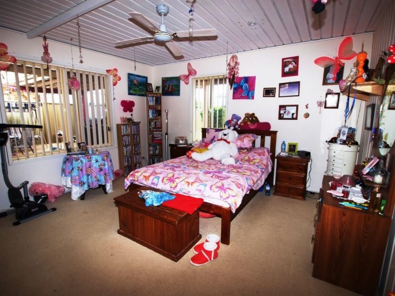 1 Lovegrove Street, Shoalhaven Heads NSW 2535