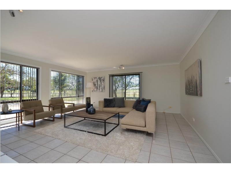 380 Greenwell Point Road, Worrigee NSW 2540
