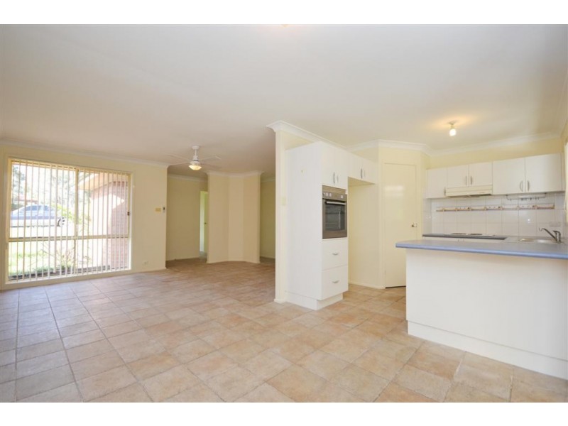 77 Park Road, Nowra NSW 2541