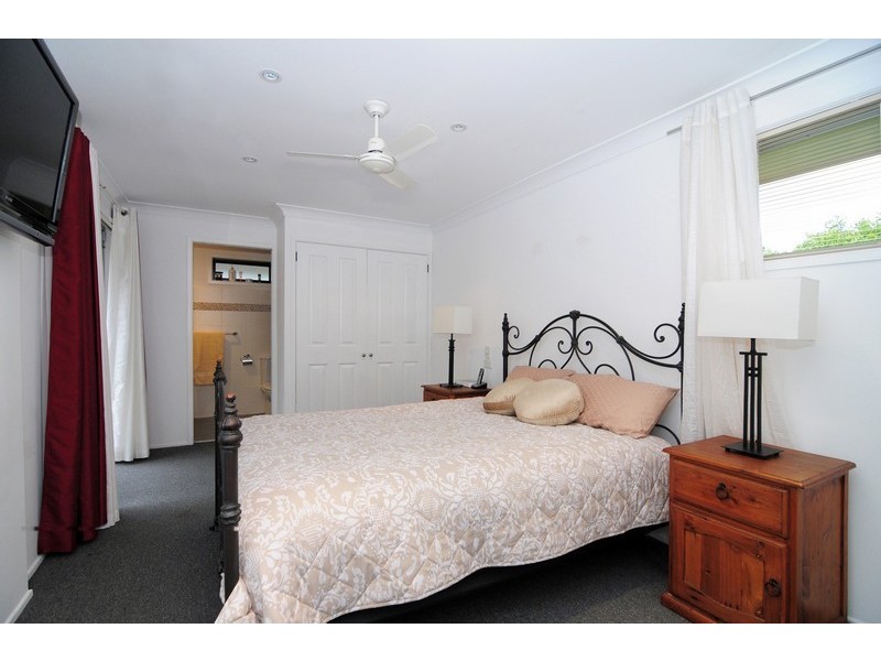 9 Windsor Drive, Berry NSW 2535