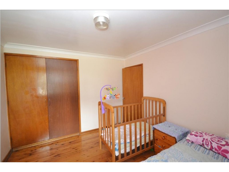 35 McKay Street, Nowra NSW 2541