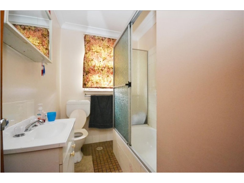 35 McKay Street, Nowra NSW 2541