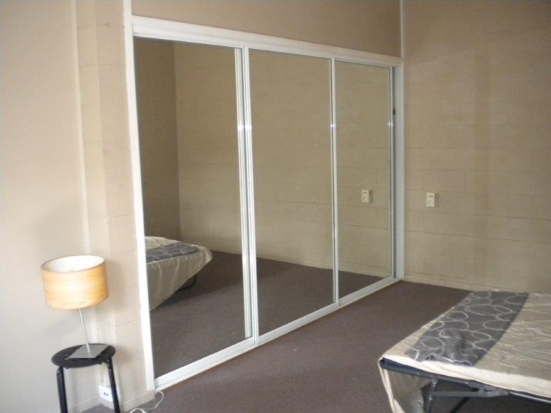 12 Meroo street, Bomaderry NSW 2541