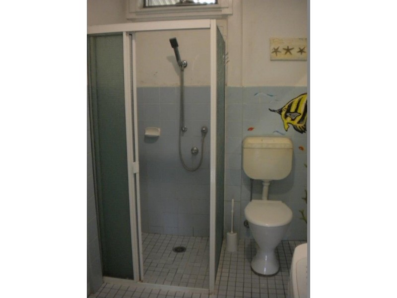 12 Meroo street, Bomaderry NSW 2541