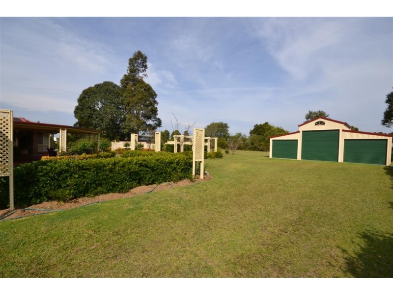 34 Tartarian Crescent, Bomaderry NSW 2541