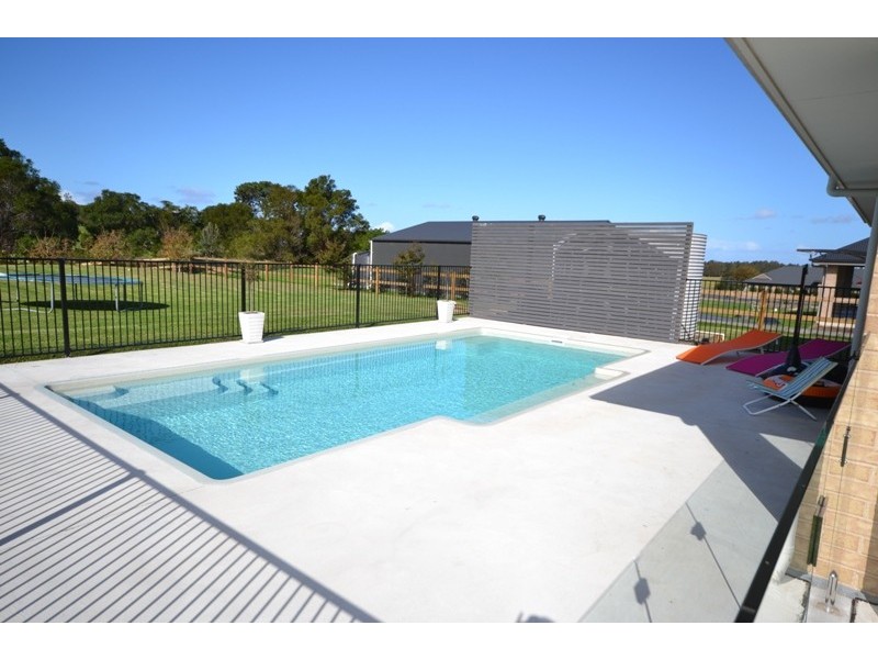 25 St Andrews Way, Coolangatta NSW 2535