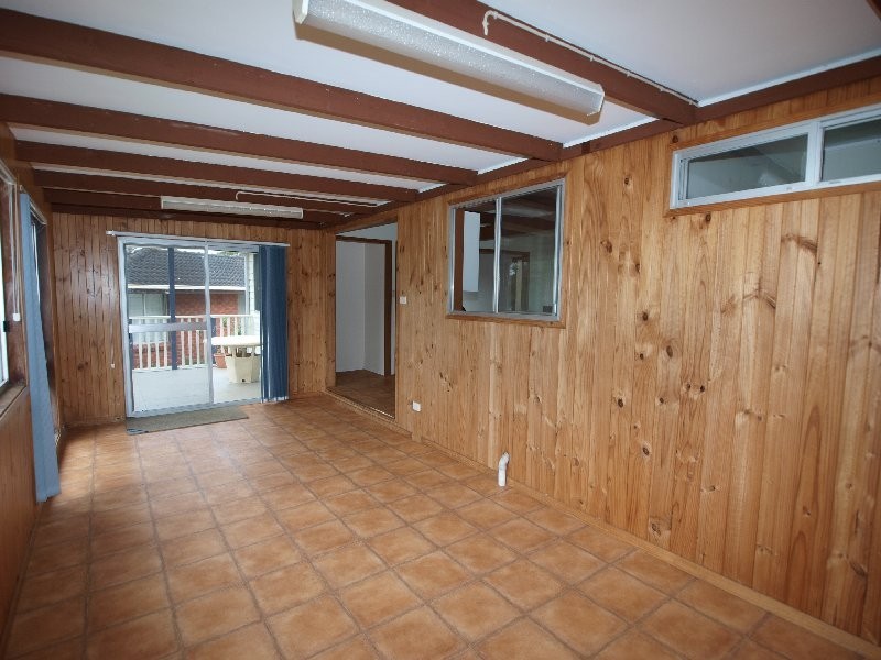 10 McIntosh Street, Shoalhaven Heads NSW 2535
