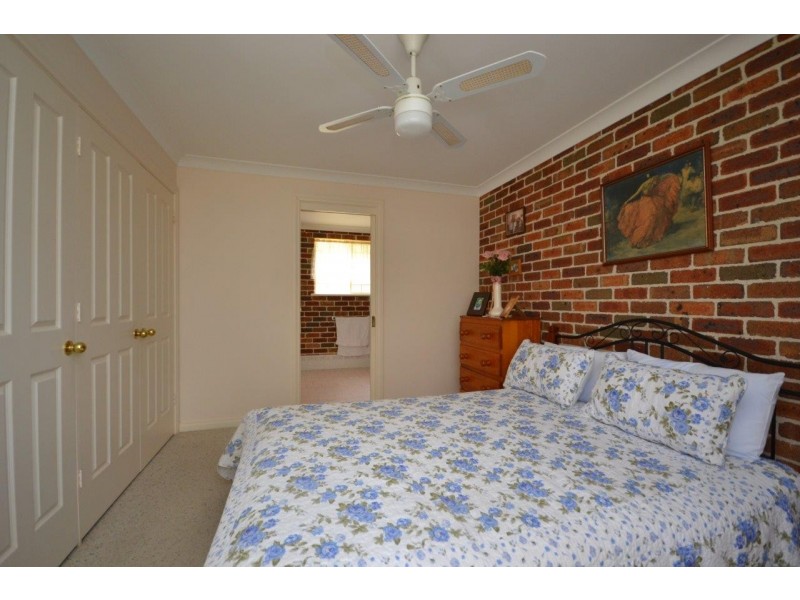 FLAT 25 LINCORN CLOSE, Bangalee NSW 2541