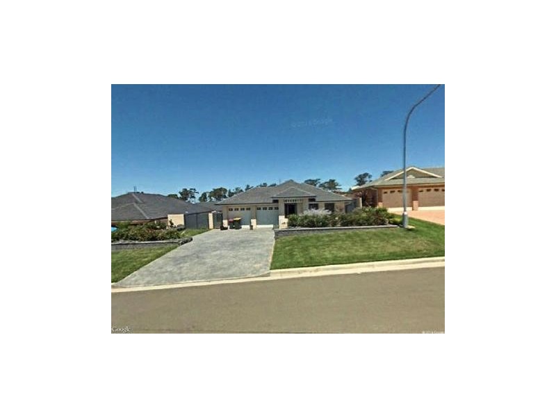 23 Carrington Park Drive, Nowra NSW 2541