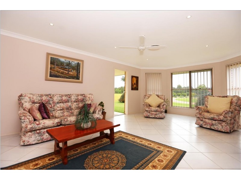 62 Bennett Place, Worrigee NSW 2540