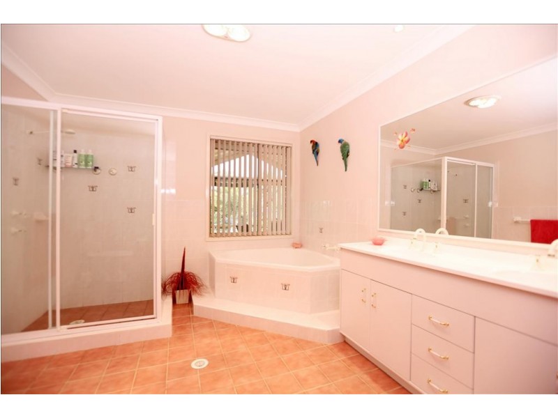 62 Bennett Place, Worrigee NSW 2540