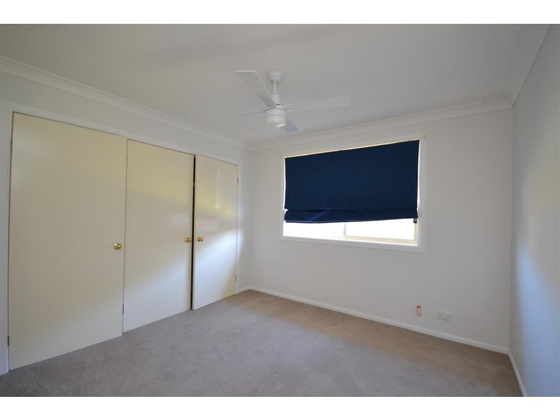 4 Plato Crescent, Worrigee NSW 2540