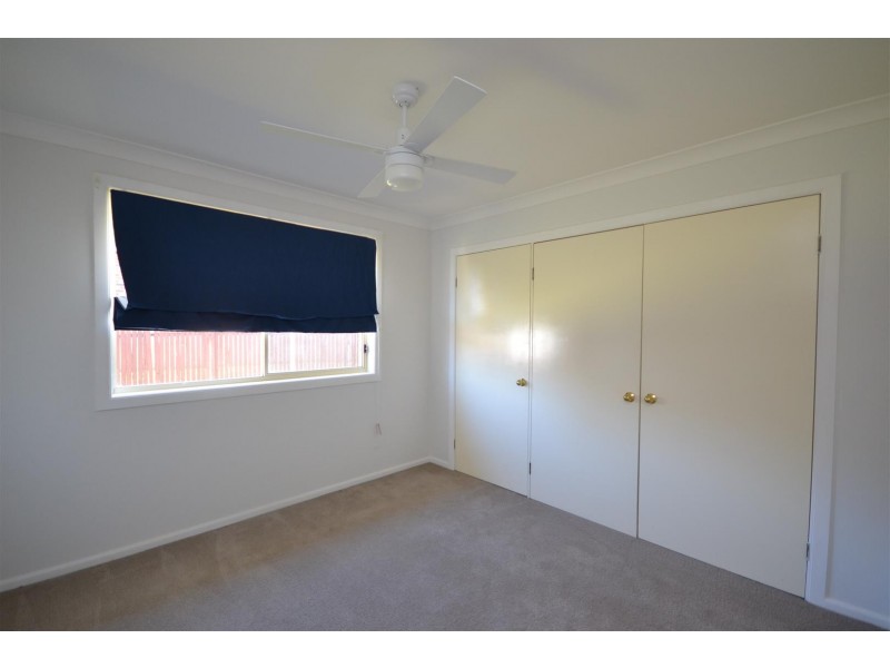4 Plato Crescent, Worrigee NSW 2540