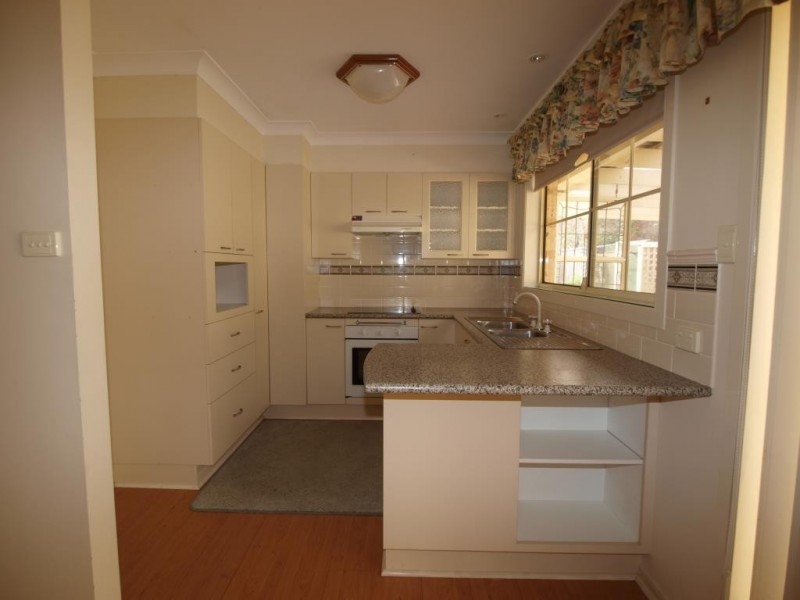 2/137 Scott Street, Shoalhaven Heads NSW 2535