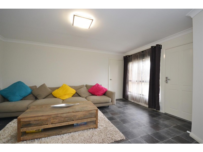 5 Quiberon Street, Nowra NSW 2541