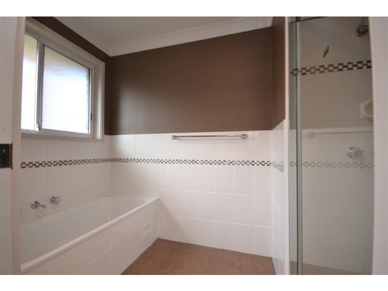 8 Kongoola Avenue, Cambewarra NSW 2540