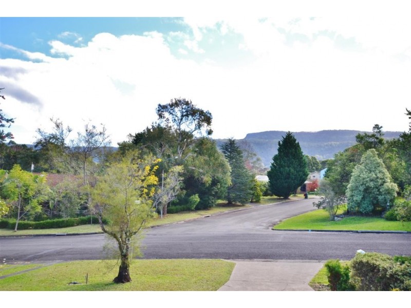 8 Kongoola Avenue, Cambewarra NSW 2540