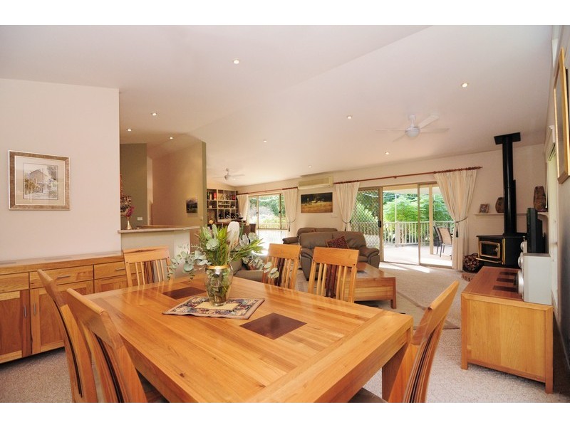 9 Lowana Close, Cambewarra NSW 2540