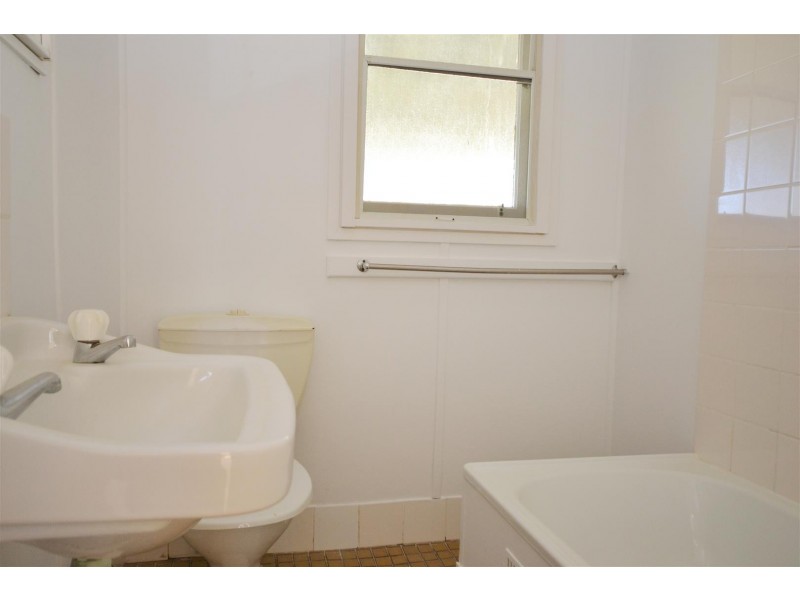 6 Supply Street, Nowra NSW 2541