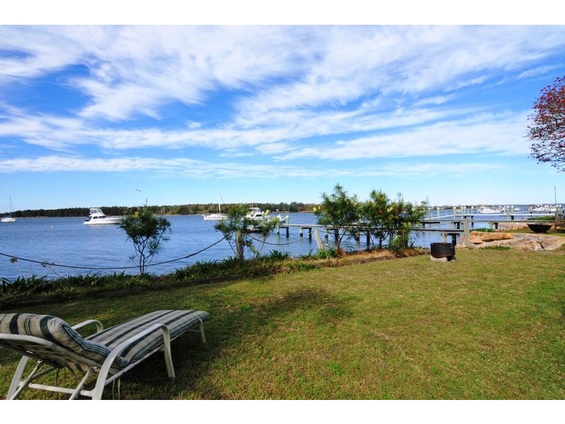 38 Hay Avenue, Shoalhaven Heads NSW 2535