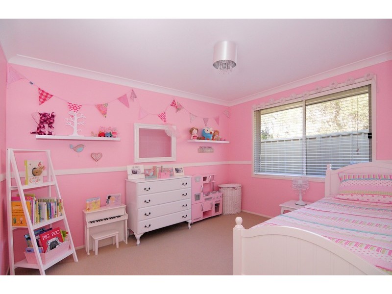 24 Langside Avenue, West Nowra NSW 2541