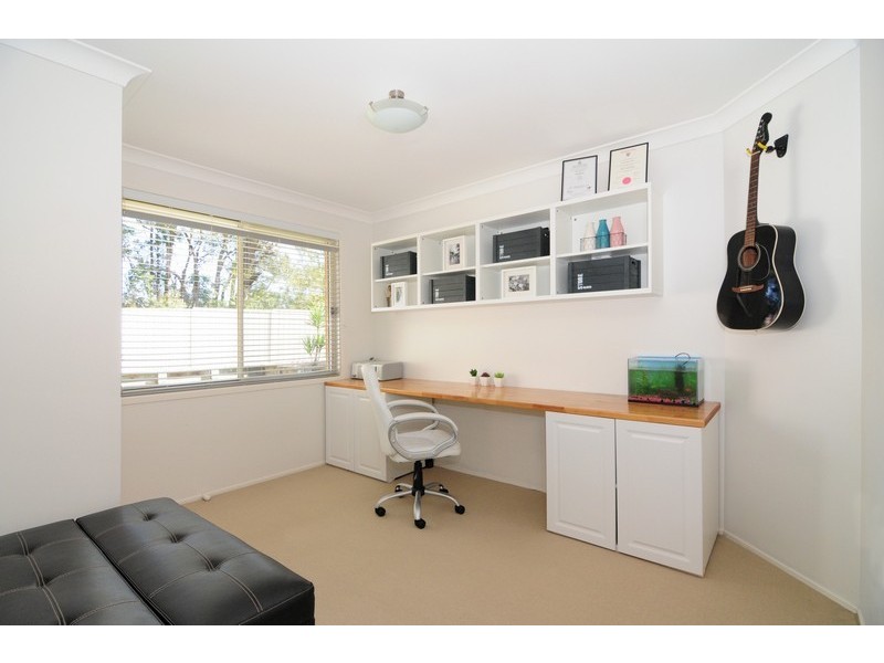 24 Langside Avenue, West Nowra NSW 2541