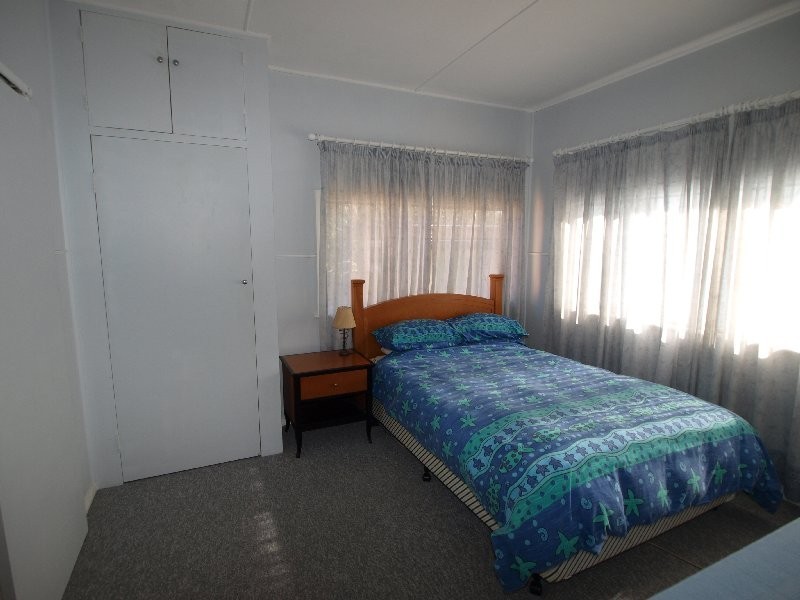 28 McIntosh Street, Shoalhaven Heads NSW 2535