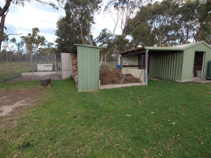 101 Old Berrara Road, Sussex Inlet NSW 2540