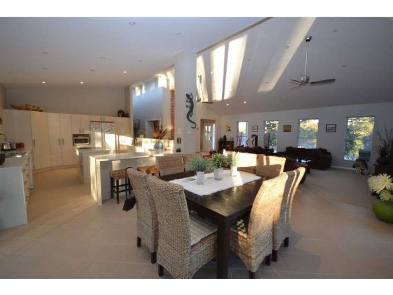 101 Old Berrara Road, Sussex Inlet NSW 2540