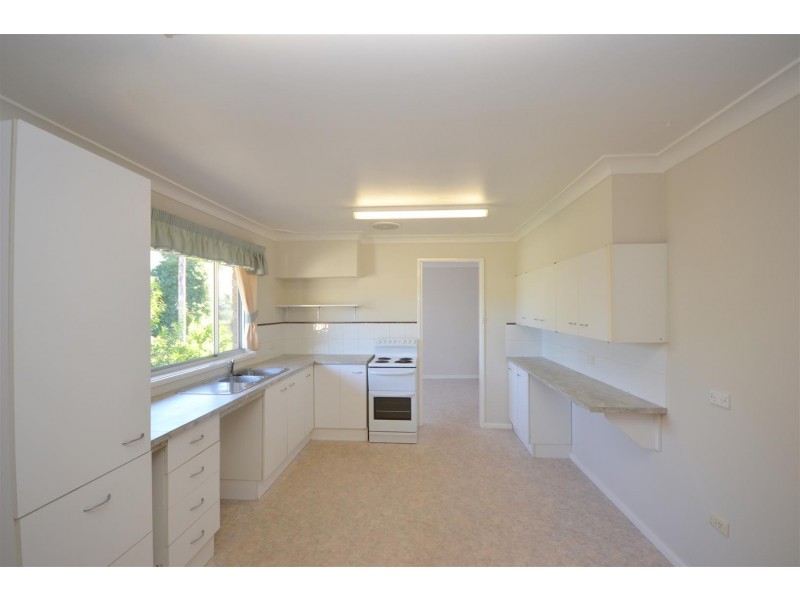 266 Illaroo Road, North Nowra NSW 2541