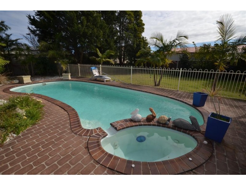 51 Haiser Road, Greenwell Point NSW 2540