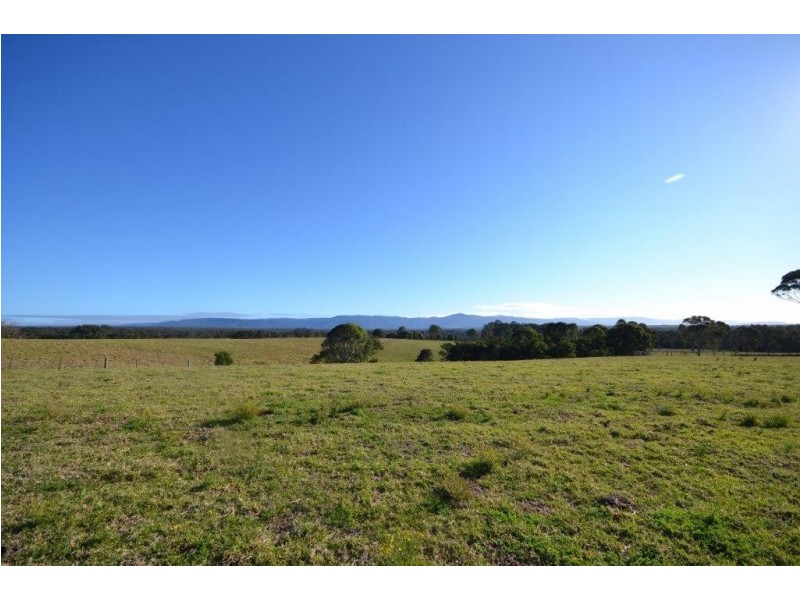 55 Greenmeadow Lane, Nowra Hill NSW 2540