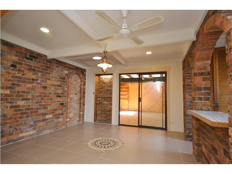 17 Tarraba Crescent, Nowra NSW 2541