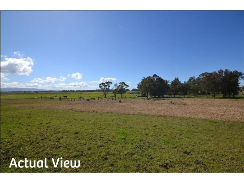 17 Tarraba Crescent, Nowra NSW 2541