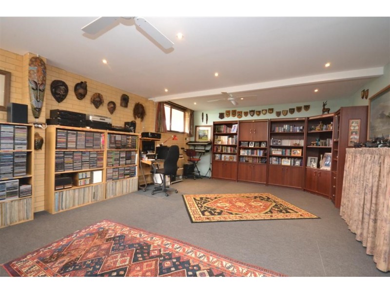 19 Peppermint Drive, Worrigee NSW 2540