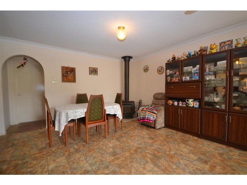 25 Socrates Place, Worrigee NSW 2540