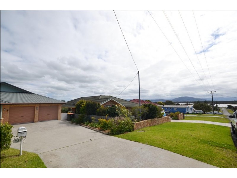 23 Church Street, Greenwell Point NSW 2540