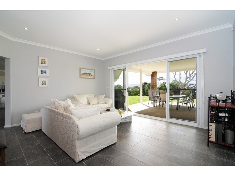 55 Greenmeadow Lane, Nowra Hill NSW 2540